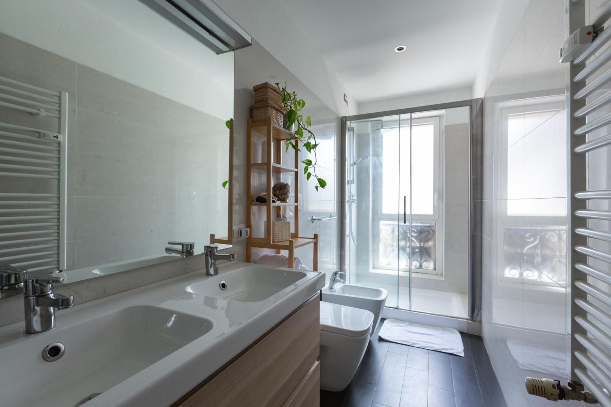 Moscova Cosy Apartment Milaan Buitenkant foto
